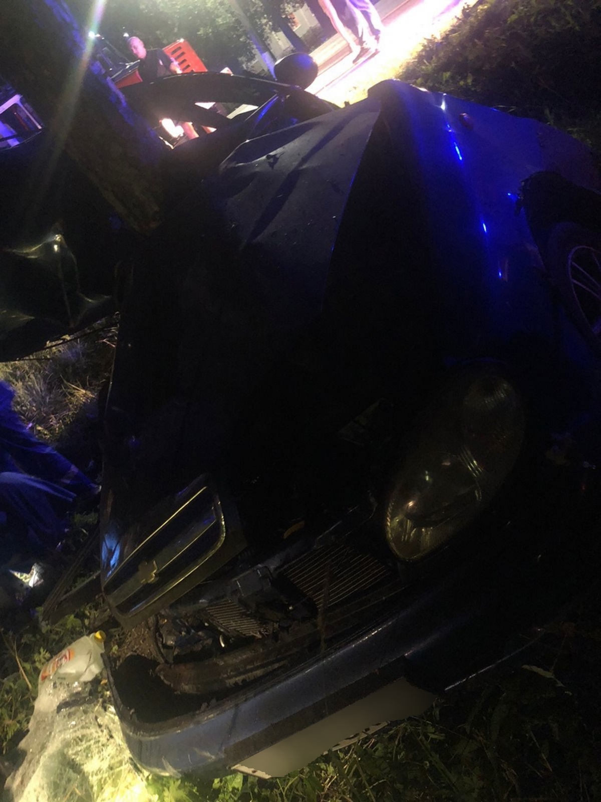 Два человека погибли в ночной аварии в Твери