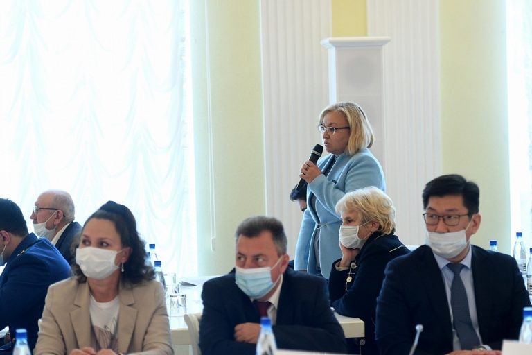 На заседании правительства Тверской области обсудили реализацию нацпроекта "Демография"