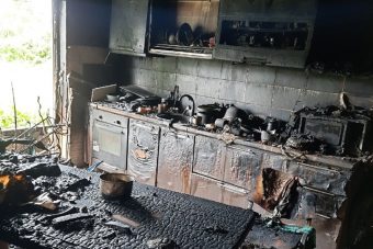 Пожар оставил без крова многодетную семью из Ржева
