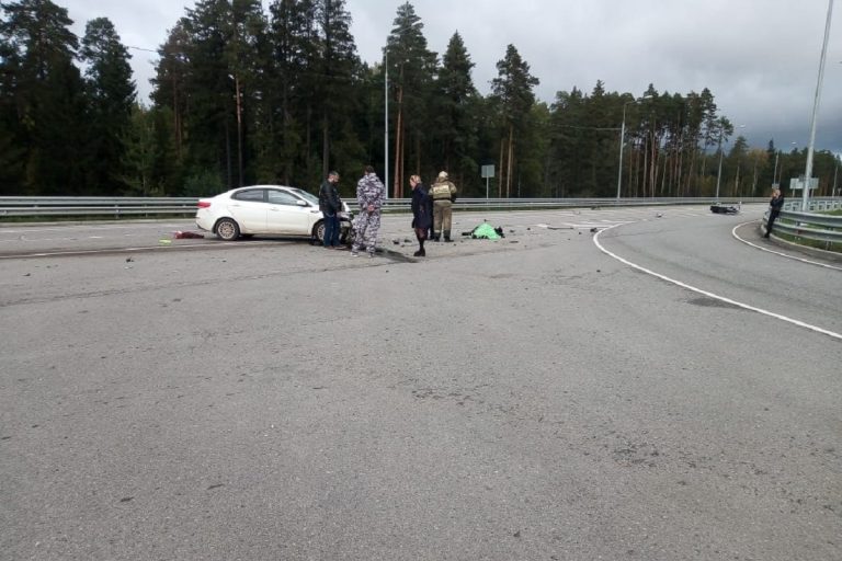 Мотоциклист погиб при столкновении с иномаркой в Тверской области