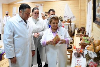 Губернатор Тверской области оценил продукцию Конаковского хлебокомбината Губернатор Тверской области оценил продукцию Конаковского хлебокомбината
