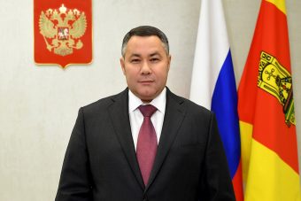 С профессиональным праздником воспитателей поздравил губернатор Игорь Руденя