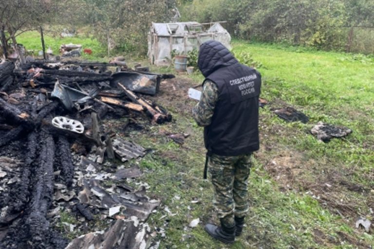 Два человека погибли в пожаре в Кашинском округе