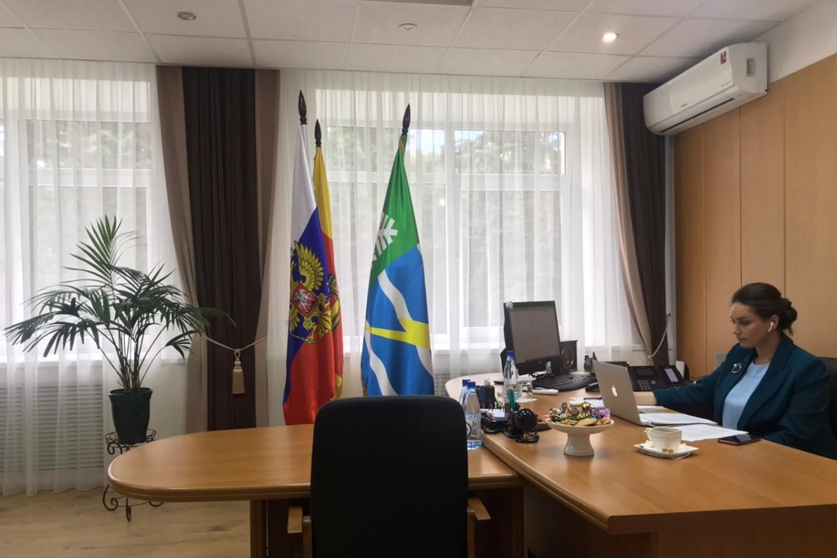 Юлия Саранова приняла участие в консилиуме Дениса Проценко