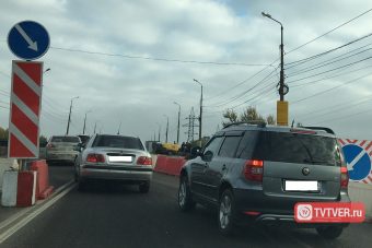 В Твери неожиданно начали ремонтировать Южный мост