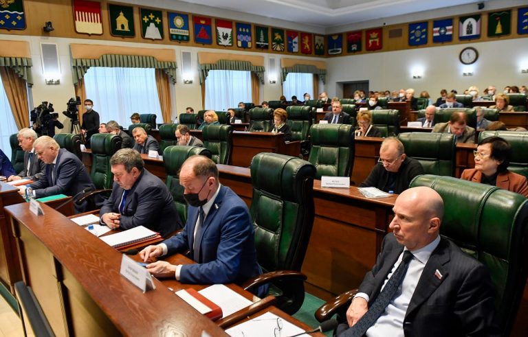 Законодательное Собрание Тверской области рассмотрело бюджет региона до 2024 года в первом чтении