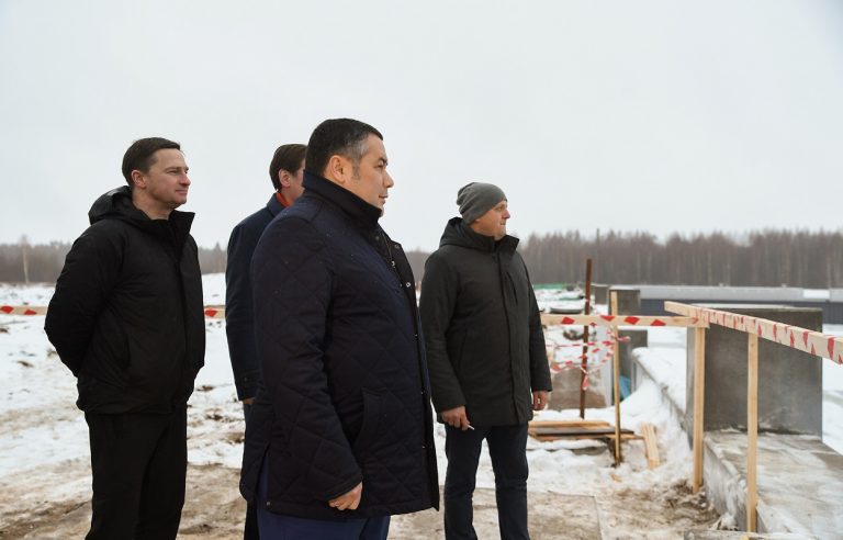 В гавань нового речного порта Тверской области пошла вода