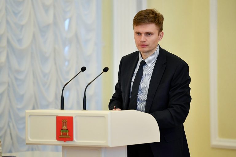 На заседании правительства Тверской области обсудили работу МФЦ