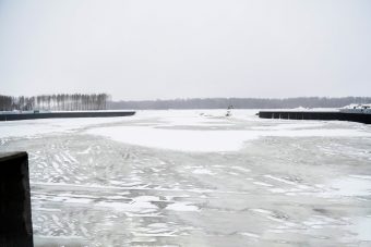 В гавань нового речного порта Тверской области пошла вода