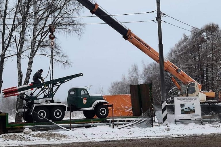 Лишенную исторического облика "Катюшу" в Тверской области вернули на место