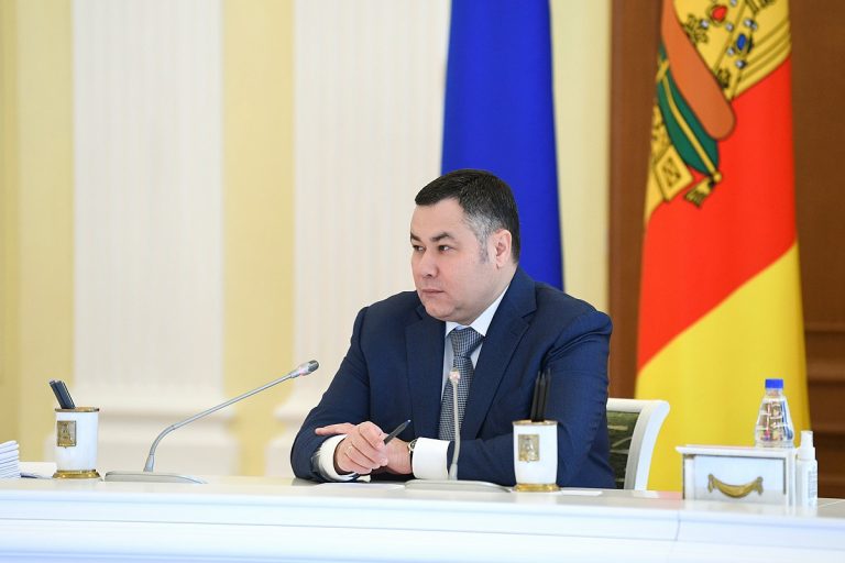 На заседании правительства Тверской области обсудили модернизацию школ и системы теплоснабжения