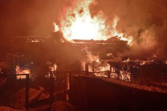 Останки трех человек найдены на месте пожара в Тверской области