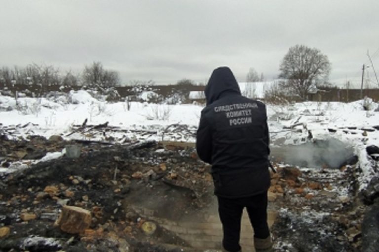 В Тверской области на месте пожара обнаружены останки мужчины