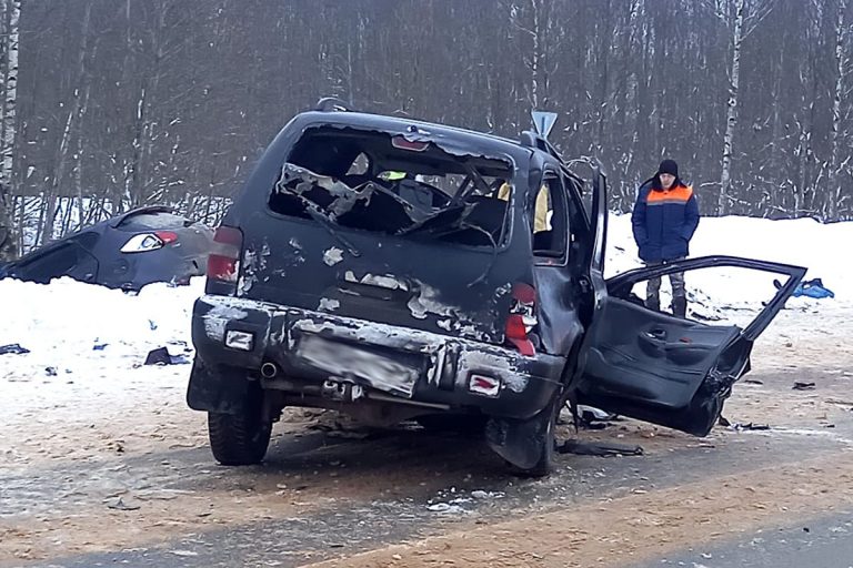 Автокатастрофа под Тверью: один человек погиб, пятеро пострадали