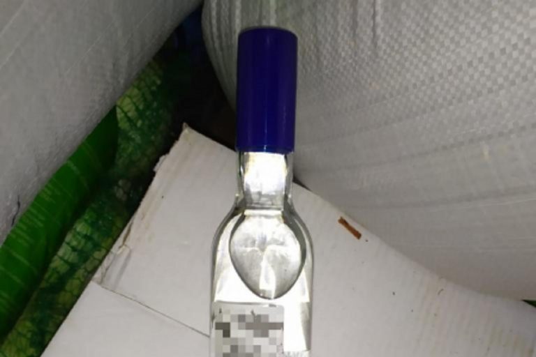 Тверской предприниматель торговал контрафактными водкой и табаком
