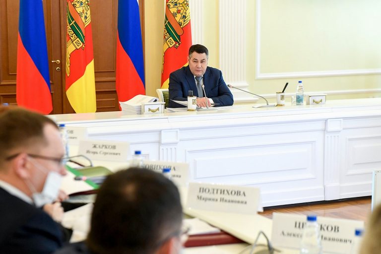 В Тверской области увеличат объемы ремонта дорог и количество маршрутов общественного транспорта
