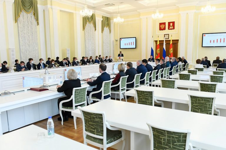 В Тверской области увеличат объемы ремонта дорог и количество маршрутов общественного транспорта