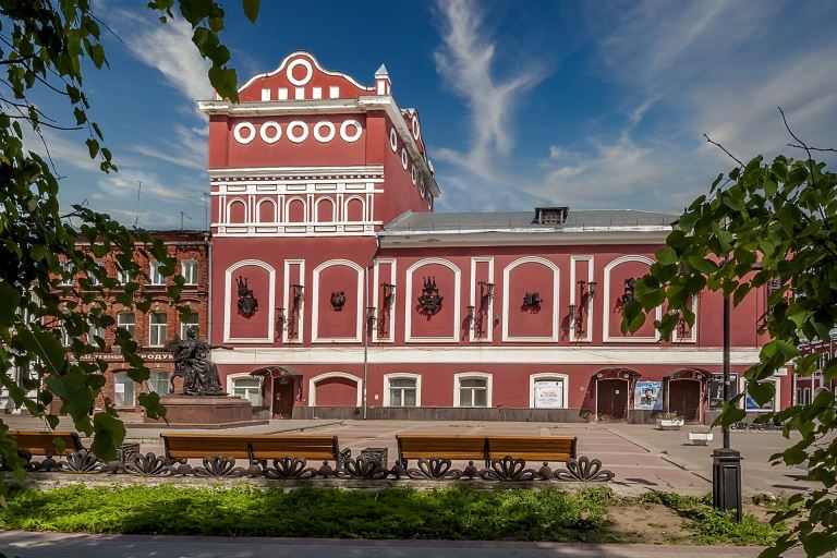 Театры Тверской области получат бюджетную поддержку на постановку новых спектаклей