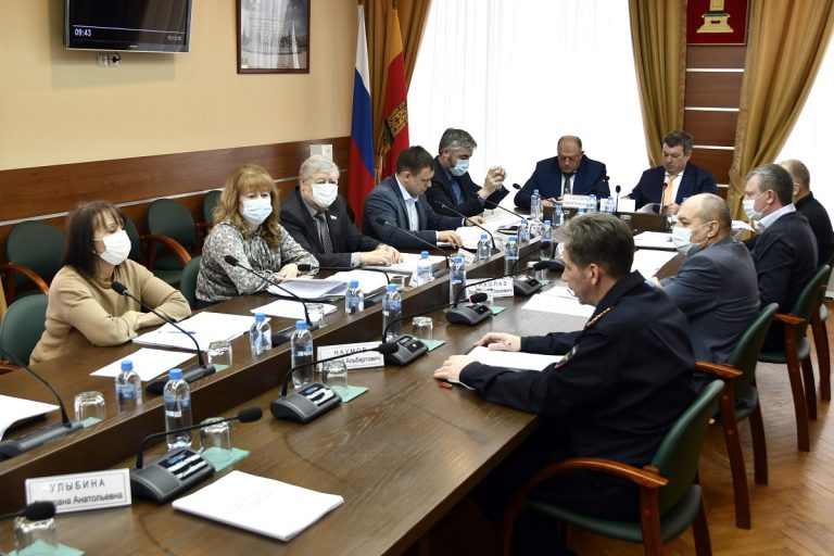 Комитет по госустройству и местному самоуправлению поддержал поправки в Избирательный кодекс Тверской области Комитет по госустройству и местному самоуправлению поддержал поправки в Избирательный кодекс Тверской области