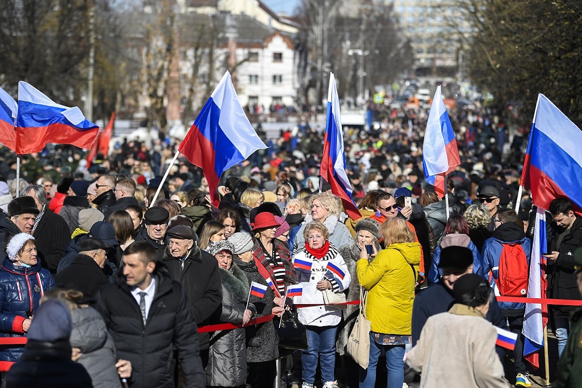 В России хотят запретить митинги у зданий органов власти