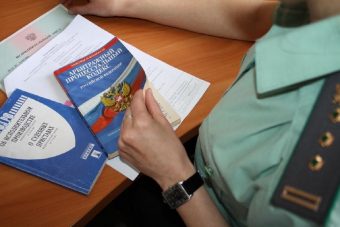 Двойникам-должникам доказывать, что "не верблюд" придется самостоятельно