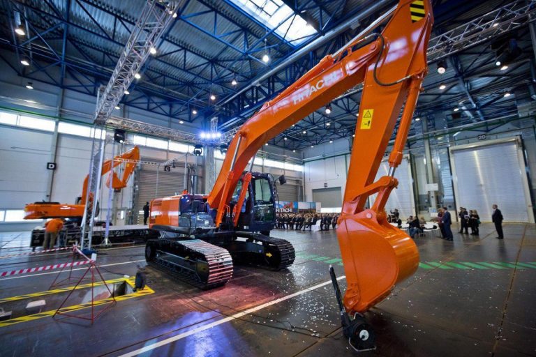 Завод Hitachi в Тверской области постепенно останавливает производство