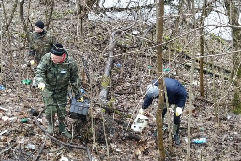 В Твери собрали и вывезли около 190 кубометров мусора