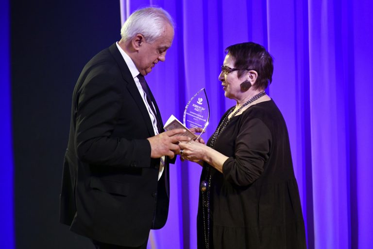 Виктор Константинов стал лауреатом конкурса «Человек года» в номинации «Общественная деятельность»