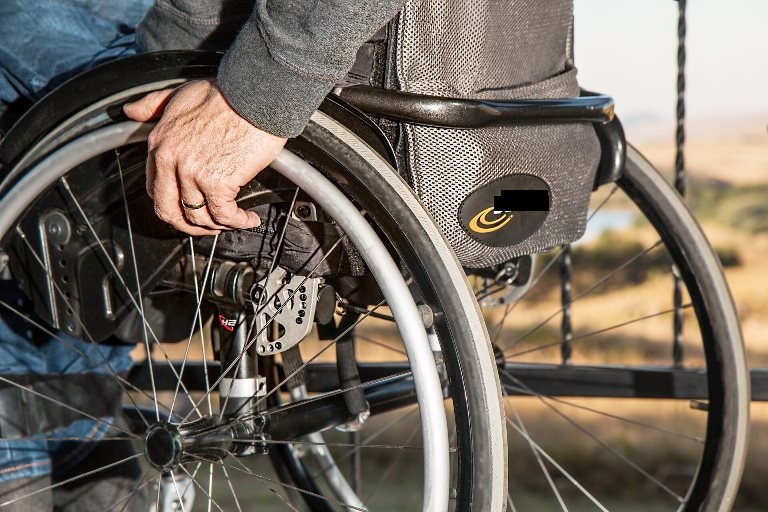 Суд в Тверской области лишил гражданина инвалидности
