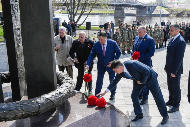 В Твери открыли памятник сотрудникам органов госбезопасности Калининской области – фронтовикам