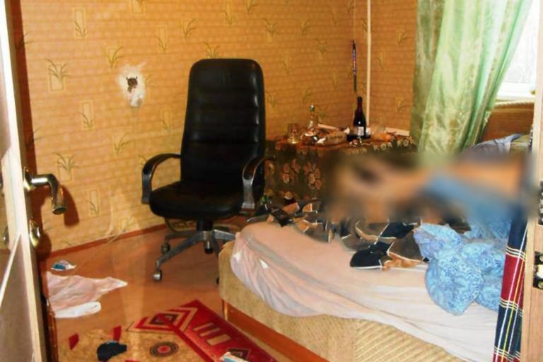 В Тверской области на кровати в квартире нашли тело женщины