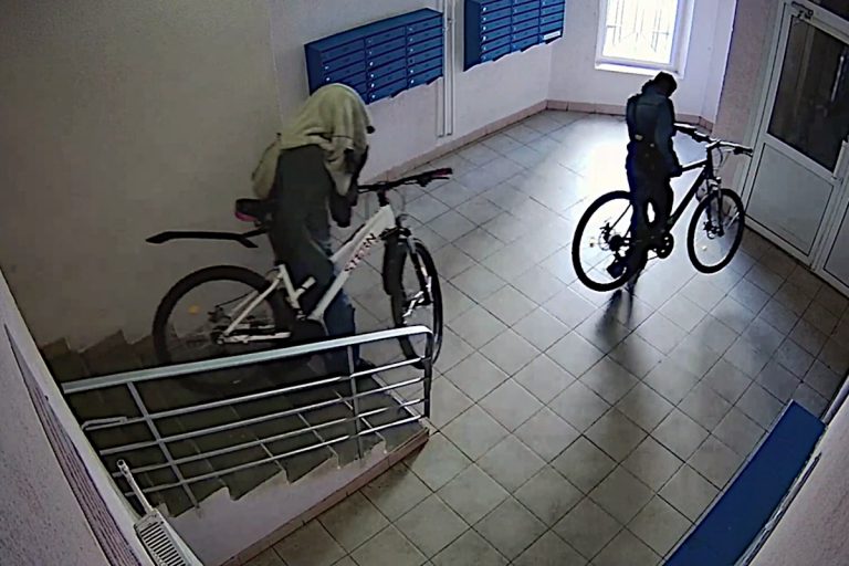 В Твери задержали серийных похитителей велосипедов