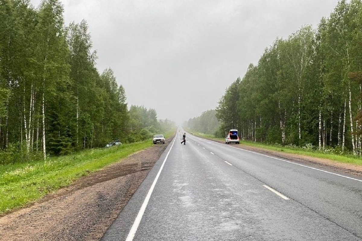 Три человека пострадали в ДТП на М-9 в Тверской области