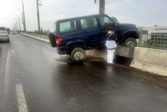 На Восточном мосту в Твери сбили девушку