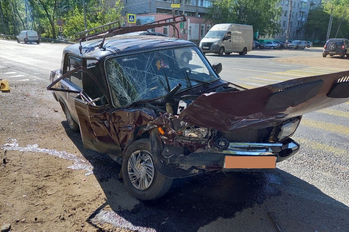 Пожилой водитель спровоцировал ДТП с пострадавшим в Тверской области