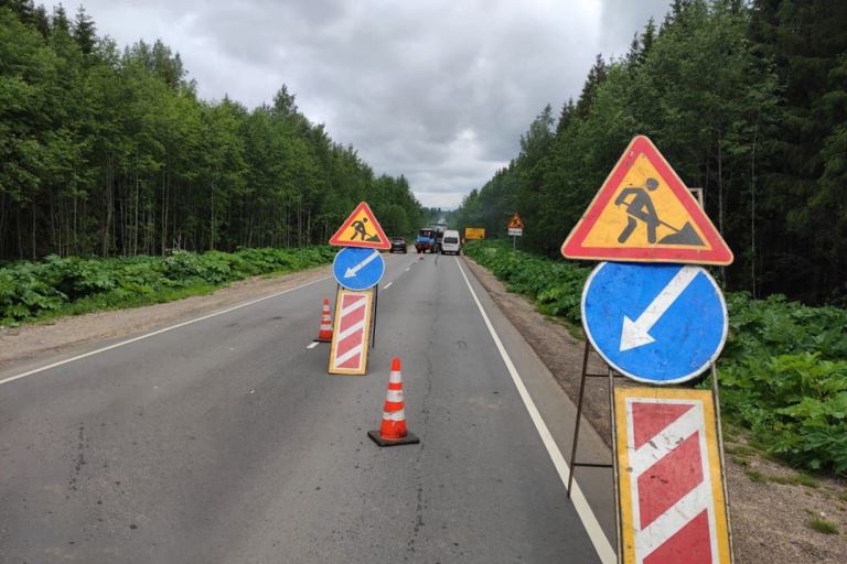 В Тверской области по поручению Игоря Рудени приступили к ремонту важной региональной дороги
