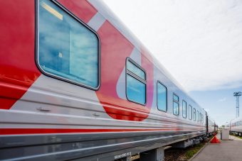Тверской вагонзавод отправил РЖД 18 пассажирских вагонов