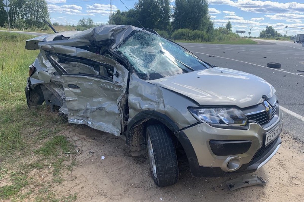 Пожилой водитель пострадал в ДТП на автодороге Тверь - Бежецк