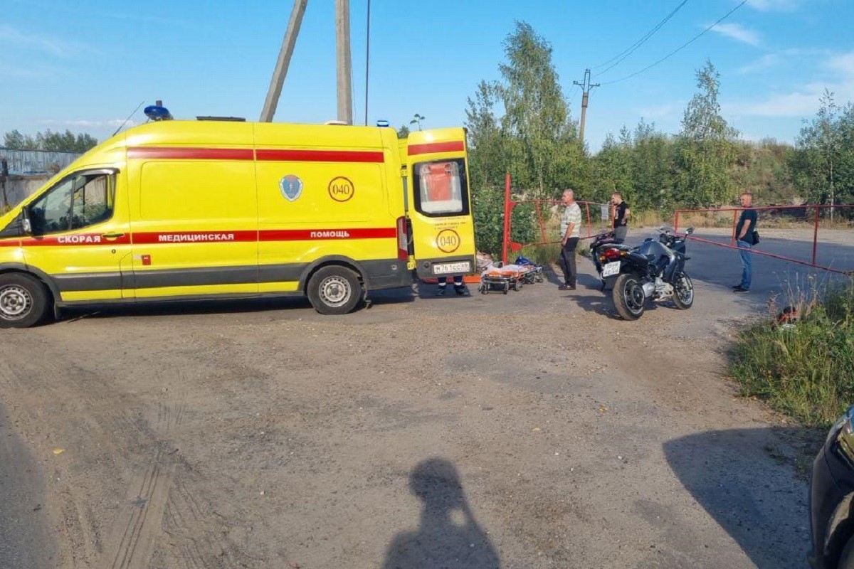 Мотоциклист получил травмы в ДТП в Московском районе Твери