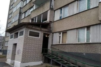 В Тверской области мужчина «оправил естественные надобности» в подъезде и пожалел об этом