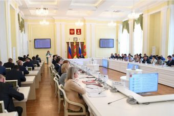 На заседании правительства Тверской области обсудили готовность к новому учебному году