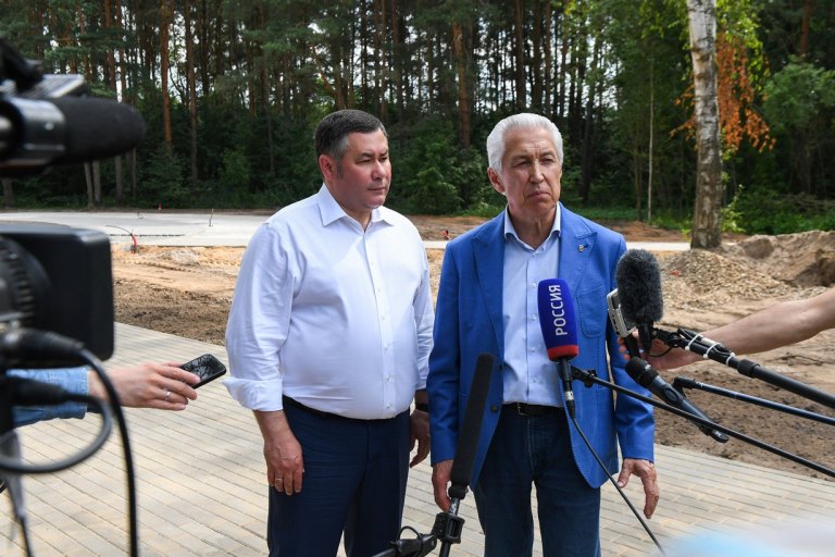 В Твери благоустраивают новый сквер в микрорайоне Мигалово