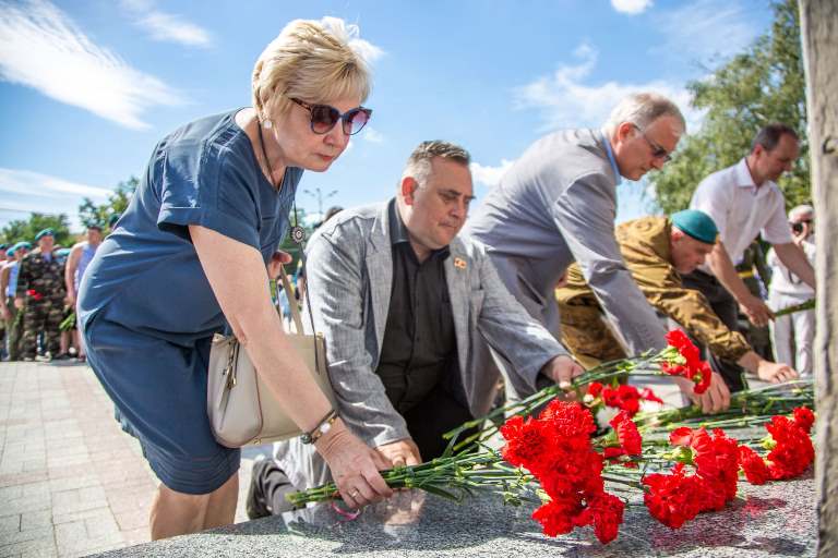 В Твери масштабно отметили день ВДВ