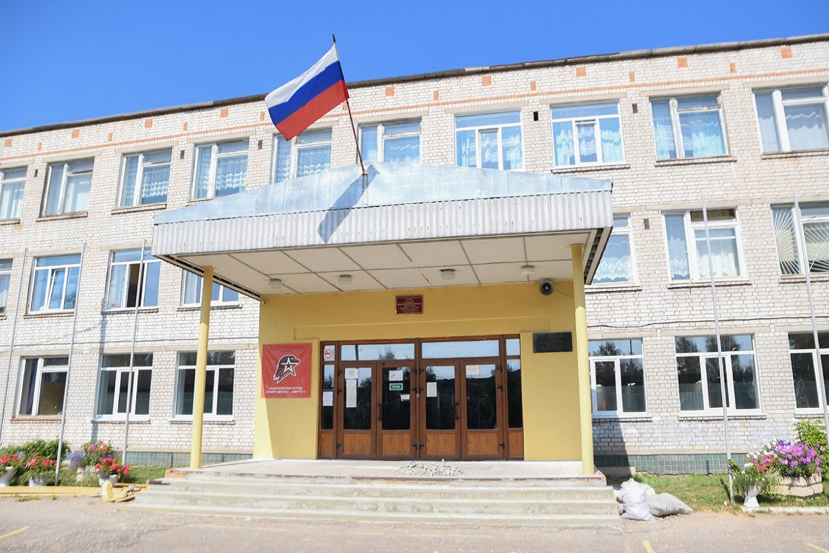 Школе в Тверской области присвоено имя Героя России, погибшего в СВО Василия Клещенко