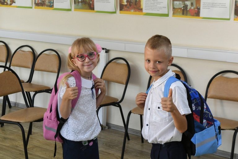 В Тверской области начинается выдача школьных наборов для первоклассников