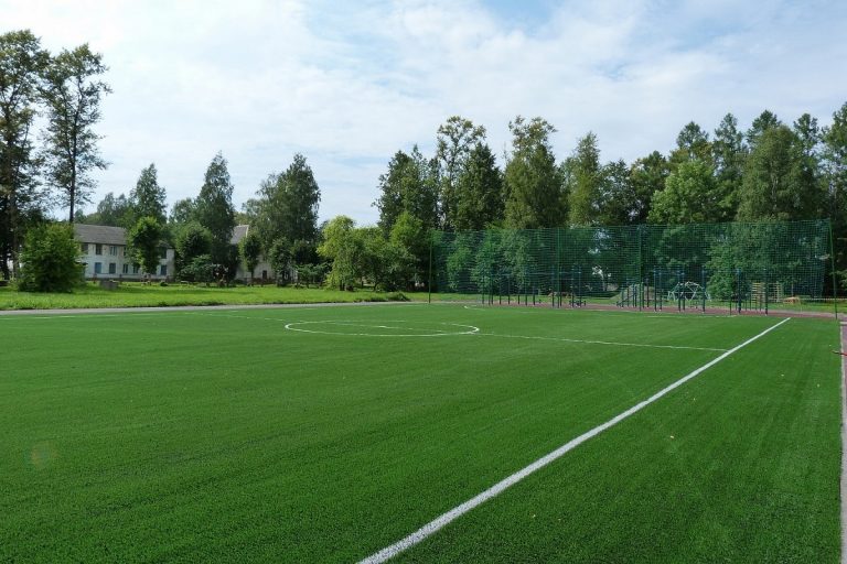 В Тверской области построят 10 школьных стадионов