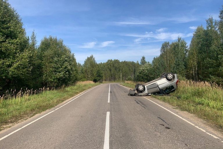 Юная автоледи спровоцировала смертельное ДТП в Тверской области