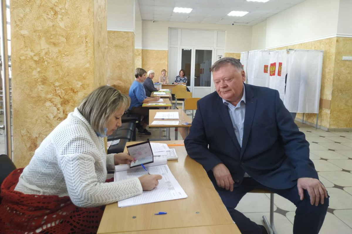 В Твери представители народа во власти участвуют в Едином дне голосования