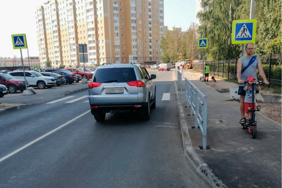В Твери отремонтировали дорогу возле школы 49