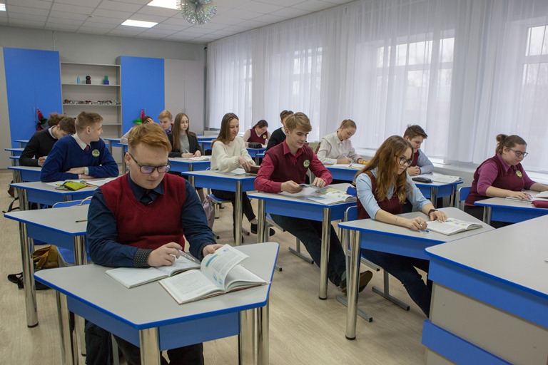 Калининская АЭС направила 70 миллионов на поддержку образовательных учреждений Удомли в 2022 году